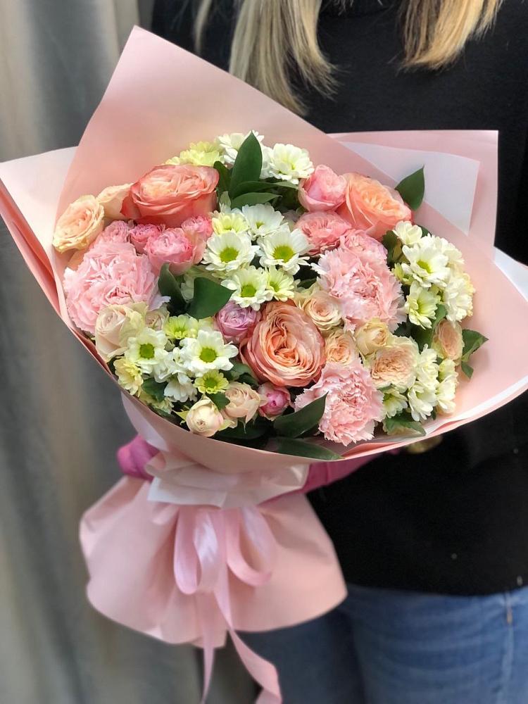 Букет цветов из: Гвоздики, Розы и Хризантемы в Куруше