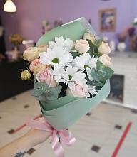 Букет милый в Куруше Букет цветов из: Хризантемы и Розы в Куруше