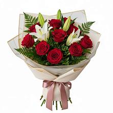 Букет цветов из:  Лилии и Розы в Куруше