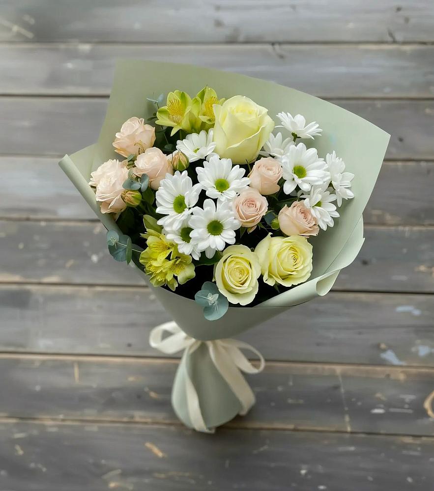 Букет цветов из: Альстромерии, Розы и Хризантемы в Куруше