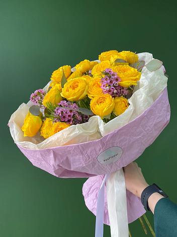 Букет Кустовые желтые розы в Куруше