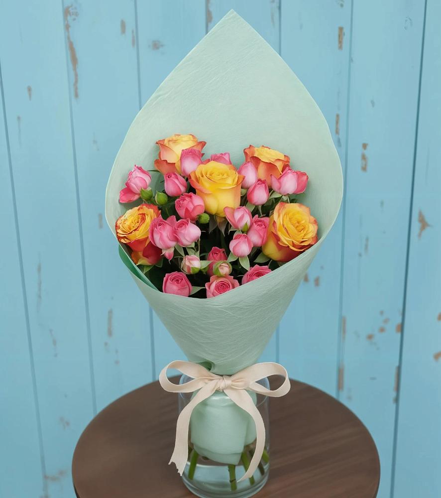 Букет цветов из: Розы в Куруше