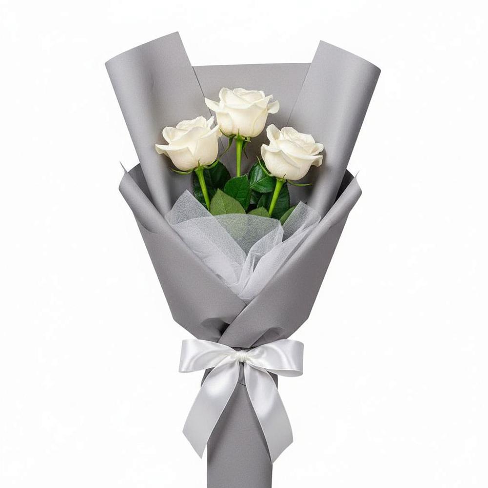 Букет 3 белые розы в Куруше