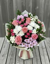 Букет цветов из:  Альстромерии, Гвоздики, Розы и Хризантемы в Куруше