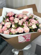Букет цветов из:  Розы в Куруше