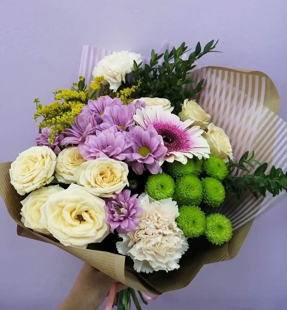 Букет цветов из: Хризантемы, Розы, Гвоздики и Герберы в Куруше