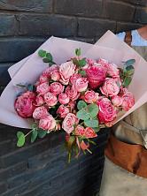 Букет розы в пальмах в Куруше Букет цветов из: Розы в Куруше