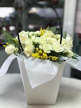 Композиция бриллиант в Куруше Цветочная композиция из Розы в Куруше